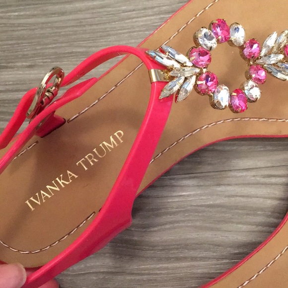 Ivanka Trump Itadoren bubblegum pink jelly size 8 - Picture 5 of 8